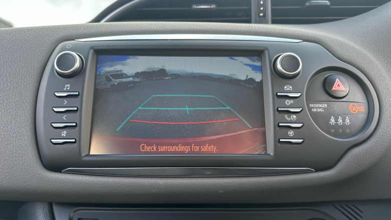 Toyota Yaris 1.5 Hybrid Icon 5dr CVT Hybrid Hatchback